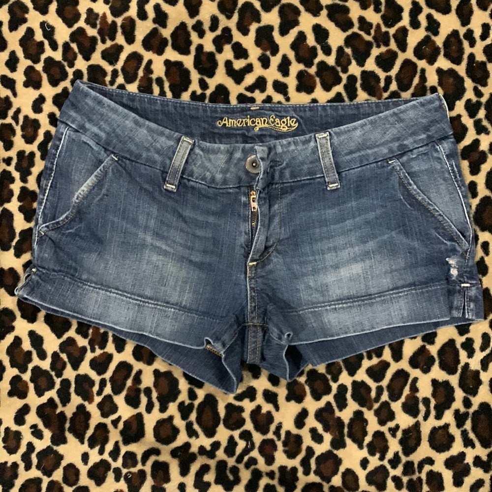 AE shorts